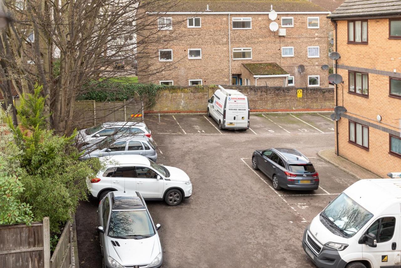Luxury Central Link Luton/London/M1/Airport/Station/Long Stay Luton  Dış mekan fotoğraf